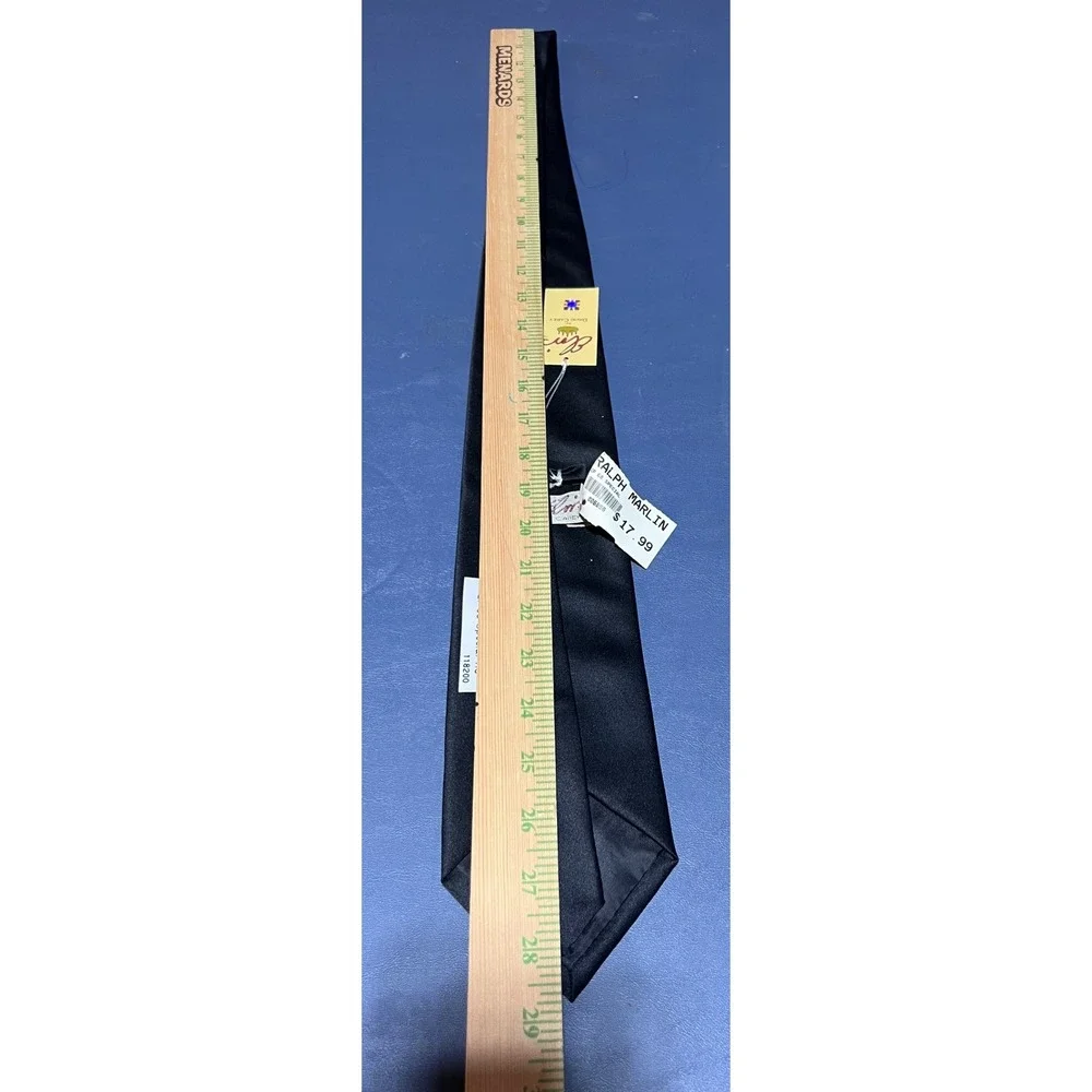 Elvis Presley David Carey EP 68 Special Tie Black Red Rock and Roll Necktie NWT